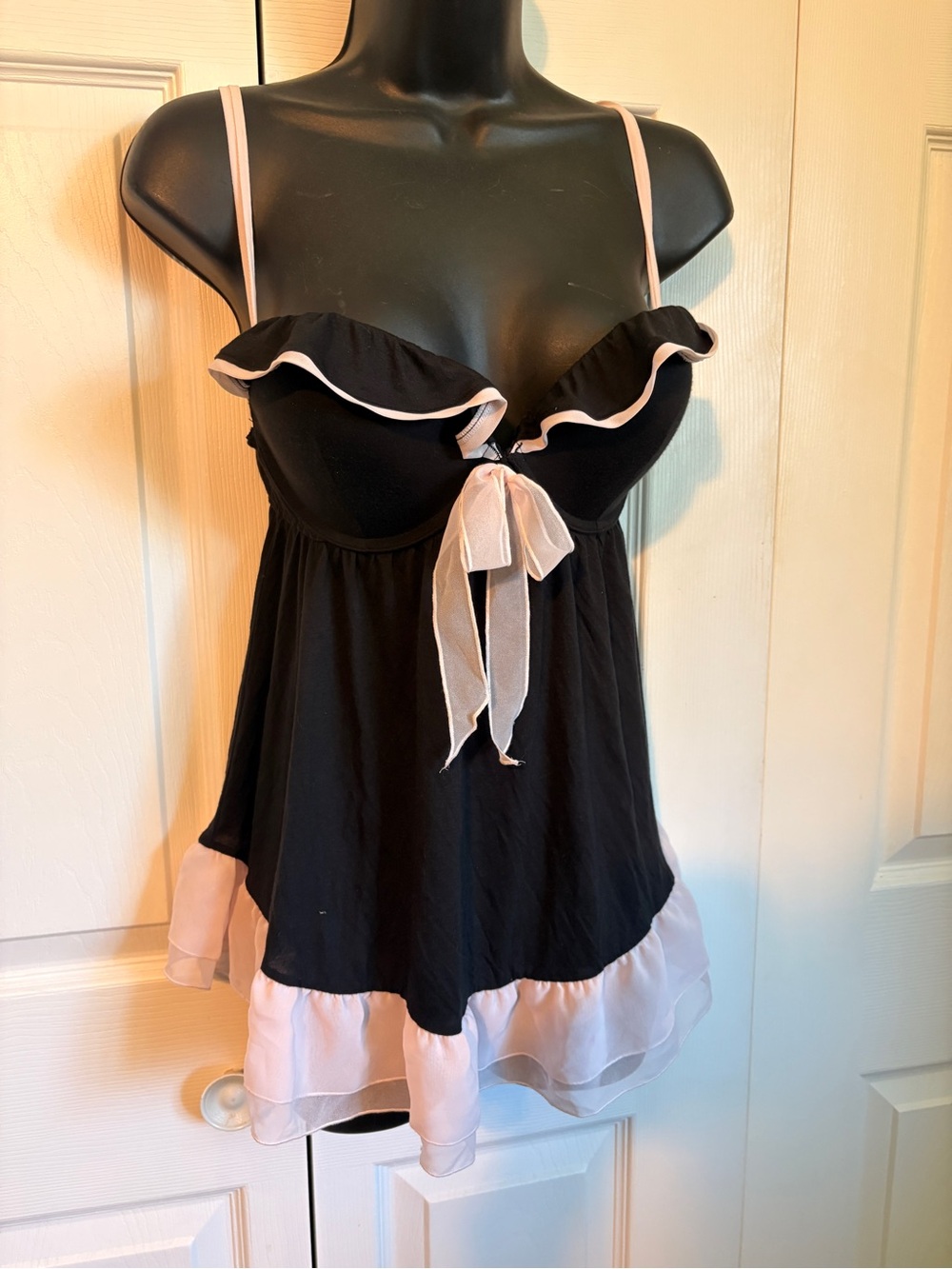 Victoria's Secret Black lingerie  with tag 34D